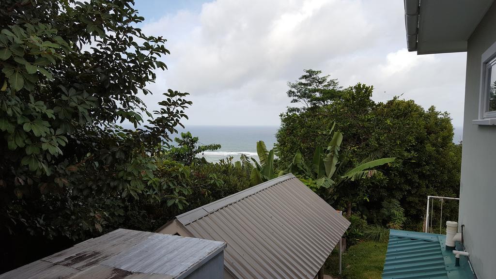 Villa Kayola - Self Catering Pointe La Rue 外观 照片